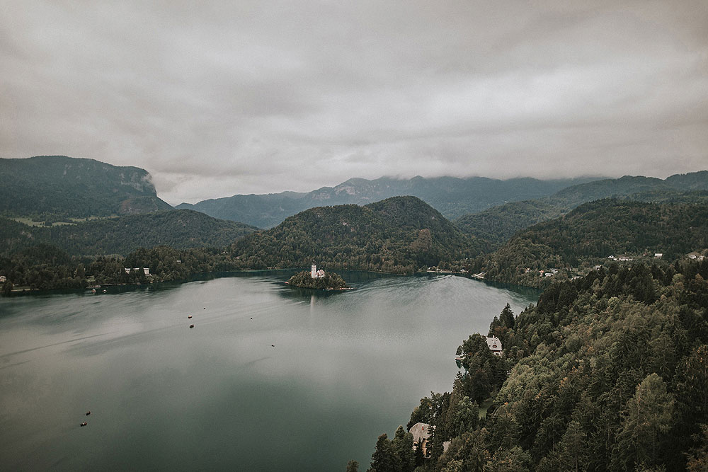 AbbeyJoe_Lake-Bled_-wedding0143